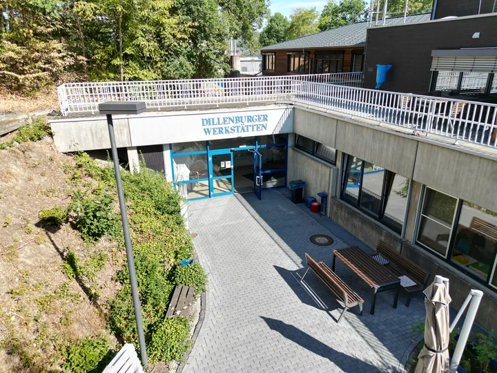 Drohnenaufnahme von der Bereichsleitung und Werkstatt Dillenburg